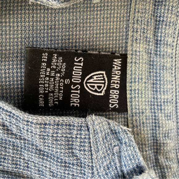1996 Vintage Looney Tunes Warner Brothers Embroidered Denim Shirt. Size S - Picture 6 of 7